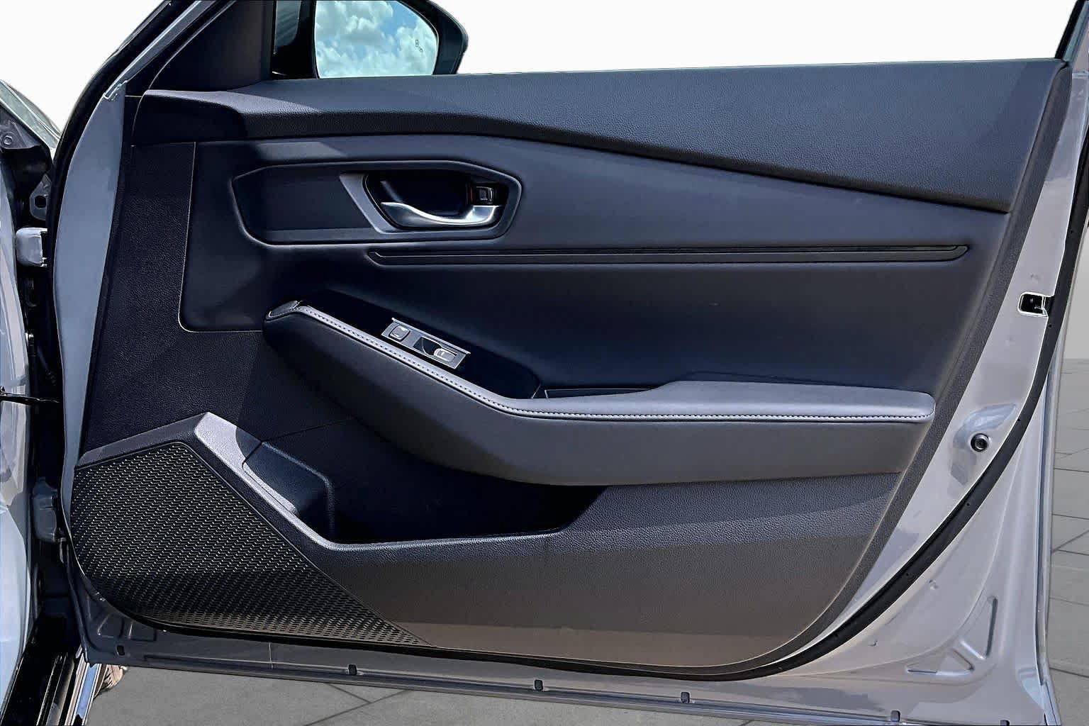 Used 2025 Honda Accord Touring image 23