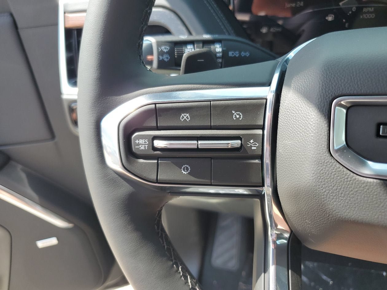New 2026 GMC Yukon Denali RWD image 28