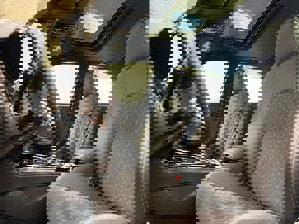 Used 2022 Audi S4 Premium Plus image 13