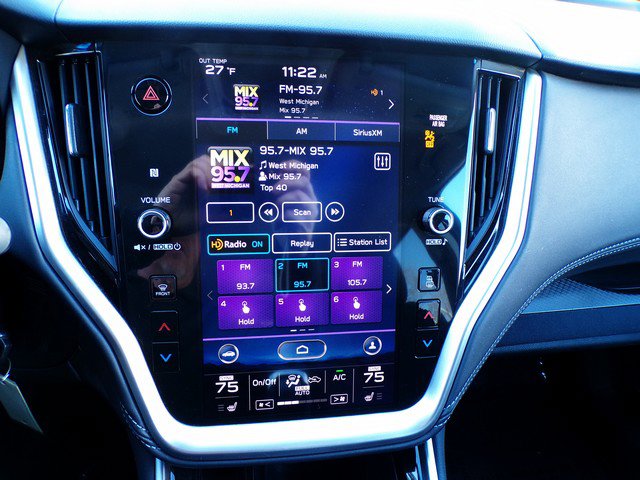 Used 2020 Subaru Outback Premium image 14