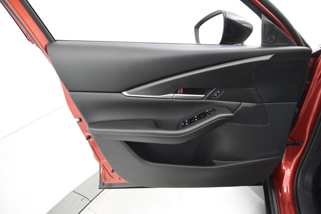 New 2026 MAZDA CX-30 AWD 2.5 S w/ Select Sport Pkg image 31