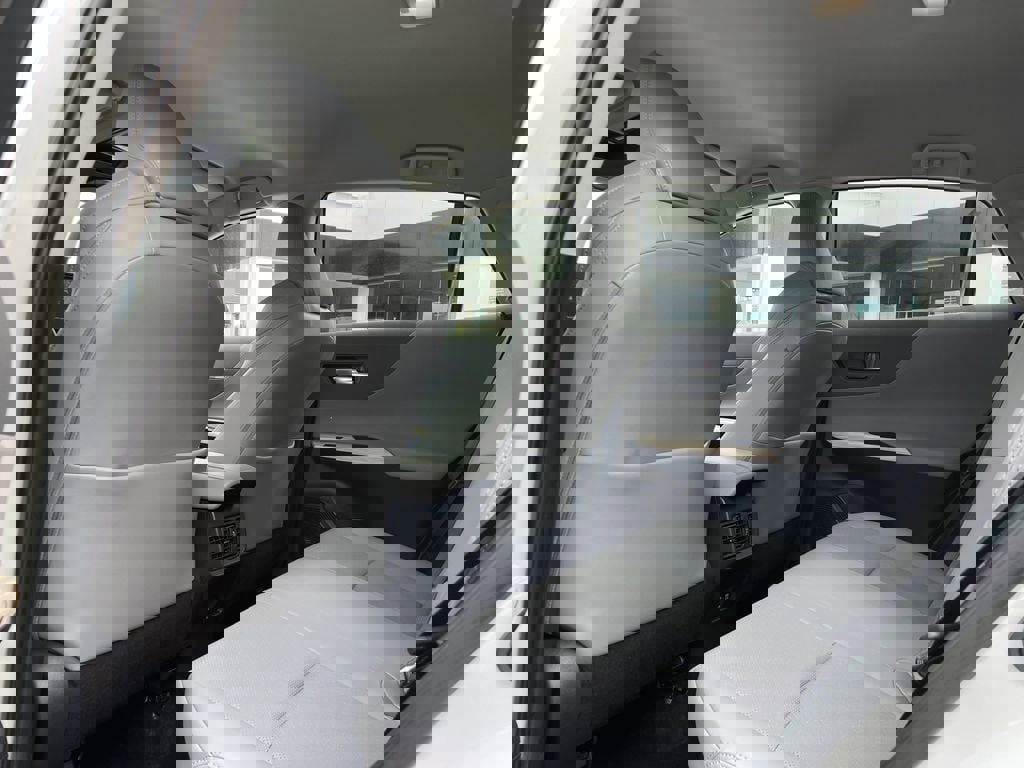 Used 2021 Toyota Venza XLE w/ Softex Package image 17