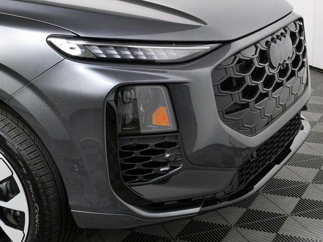 New 2026 Audi Q3 quattro 2.0T AWD/4WD image 38