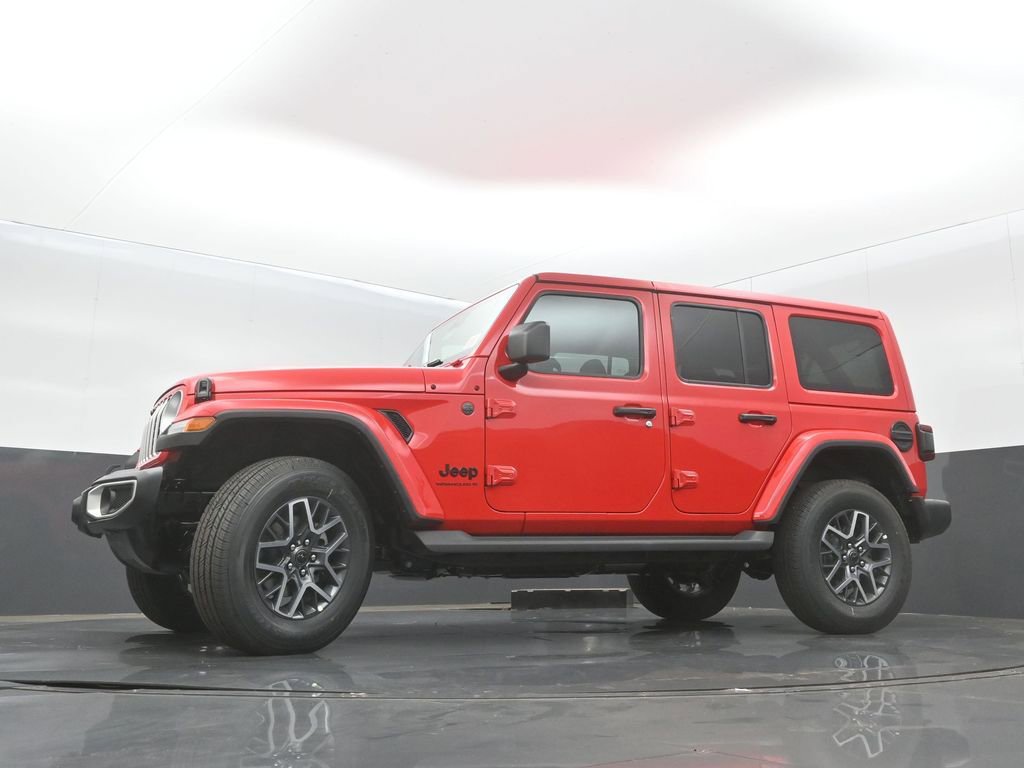 New 2025 Jeep Wrangler Unlimited Sahara AWD/4WD image 30