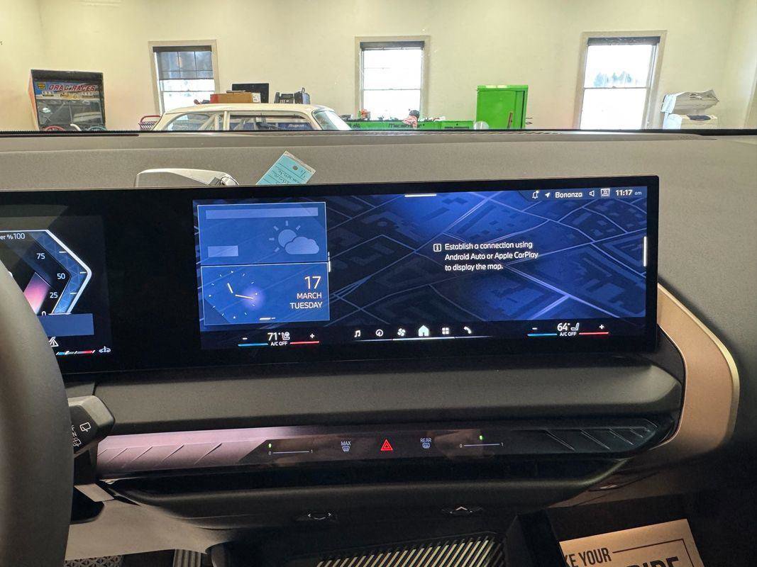 Used 2025 BMW X3 xDrive30i image 7