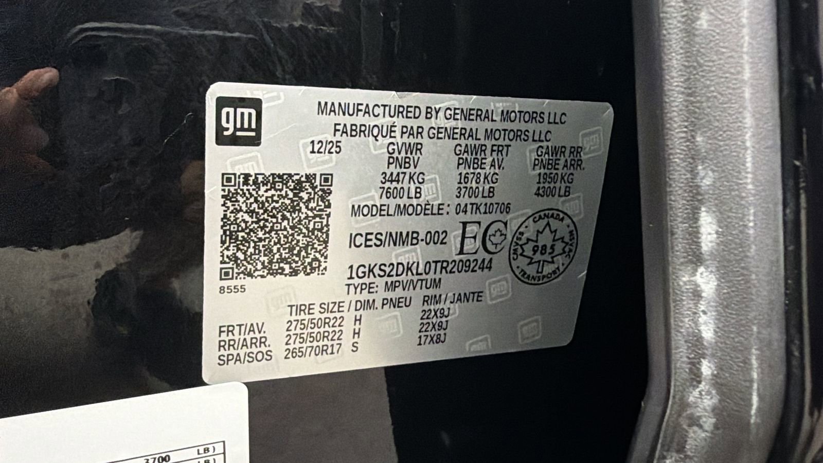 Used 2026 GMC Yukon Denali w/ Sun & Power Step Package AWD/4WD image 46