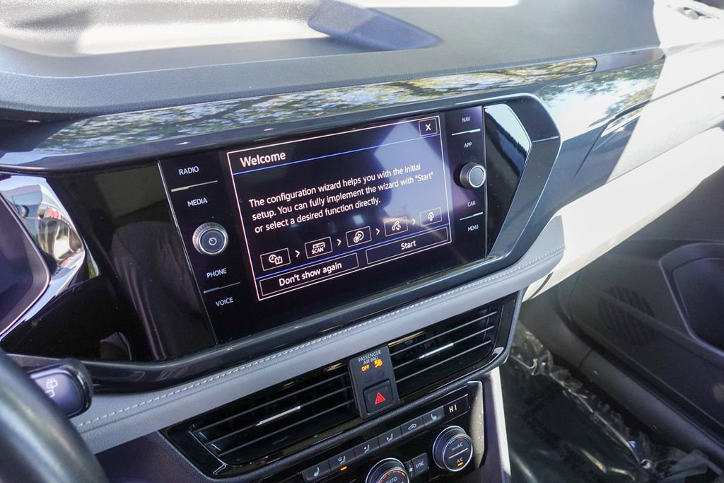 Used 2022 Volkswagen Taos SEL w/ Panoramic Sunroof Package image 21