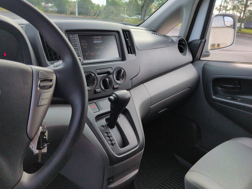 Used 2021 Nissan NV200 SV w/ Sliding Door Glass Package FWD image 18