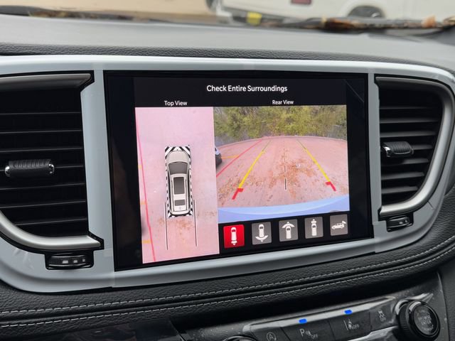 New 2026 Chrysler Pacifica Select w/ S Appearance Package image 22