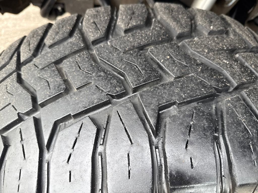 Used 2022 GMC Sierra 3500 Denali w/ Denali Black Diamond Edition image 30