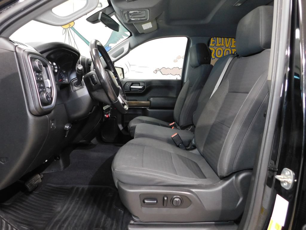 Used 2020 Chevrolet Silverado 1500 LT w/ Fleet Comfort Package AWD/4WD image 27