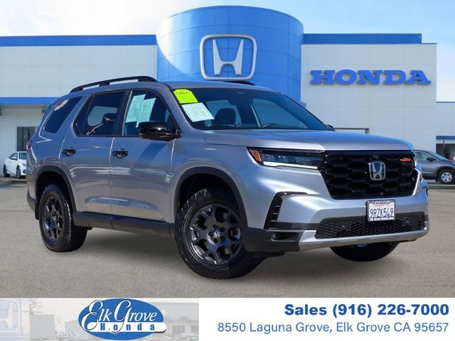 Used 2025 Honda Pilot TrailSport