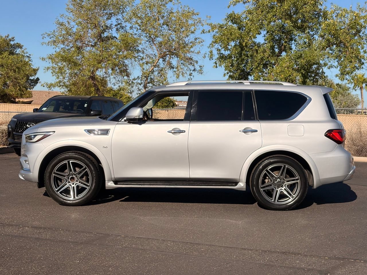Used 2018 INFINITI QX80 2WD image 3
