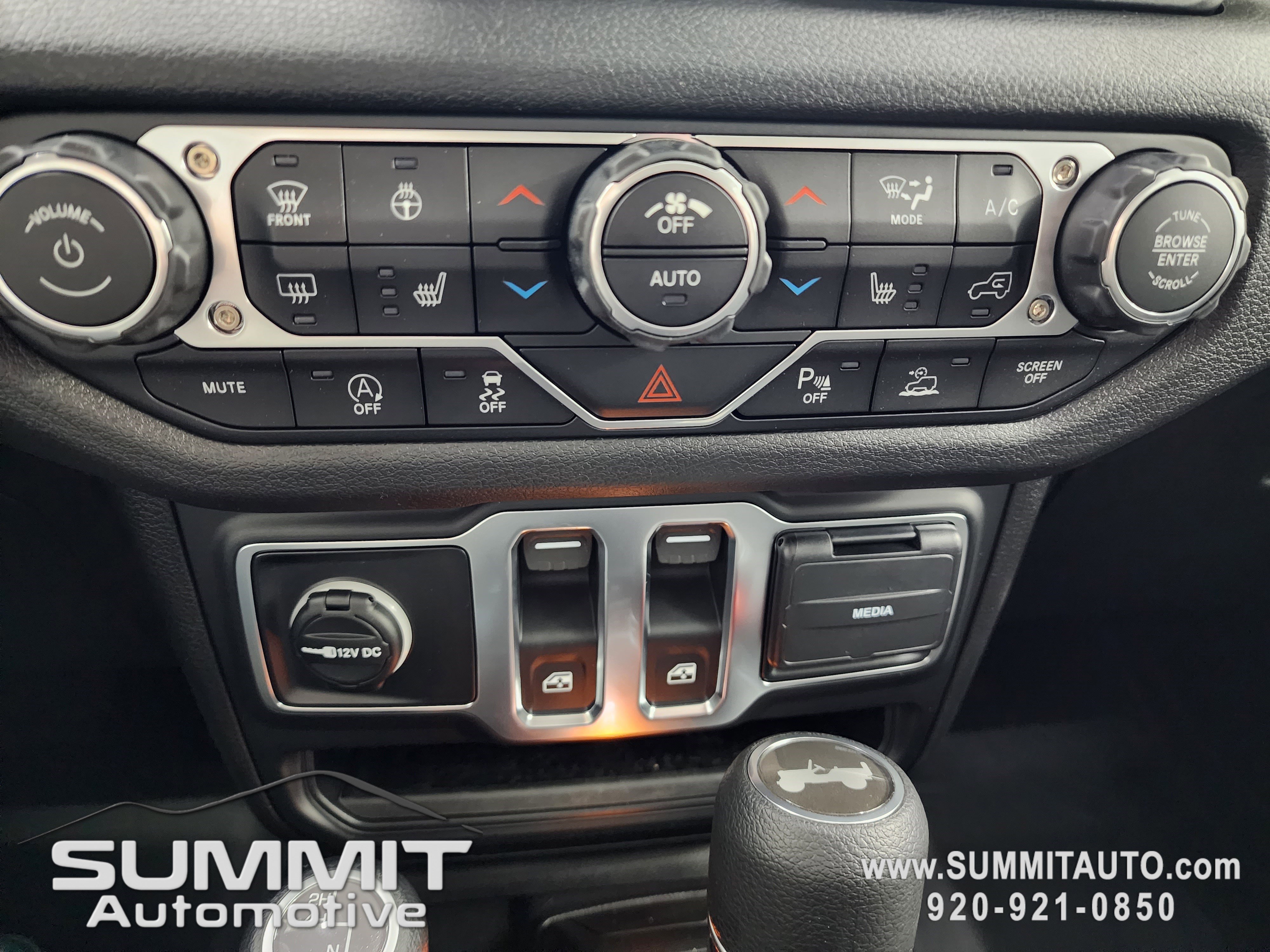 New 2026 Jeep Wrangler Sport S image 36