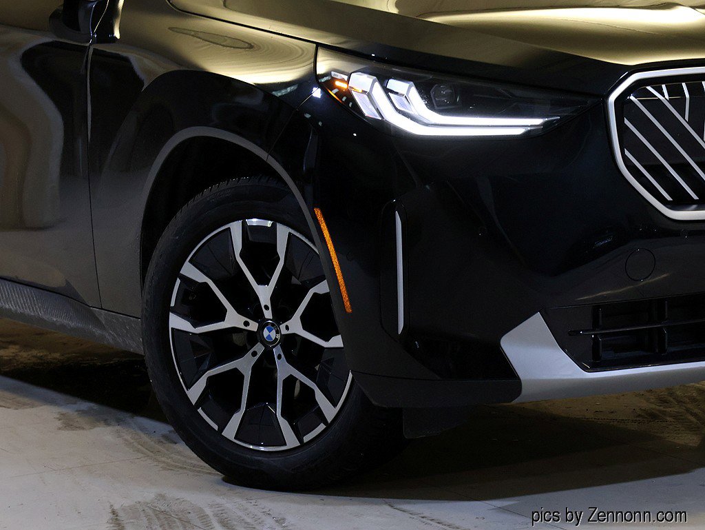 Used 2025 BMW X3 xDrive30i image 3