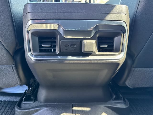 Used 2022 Chevrolet Silverado 1500 LTZ AWD/4WD image 31