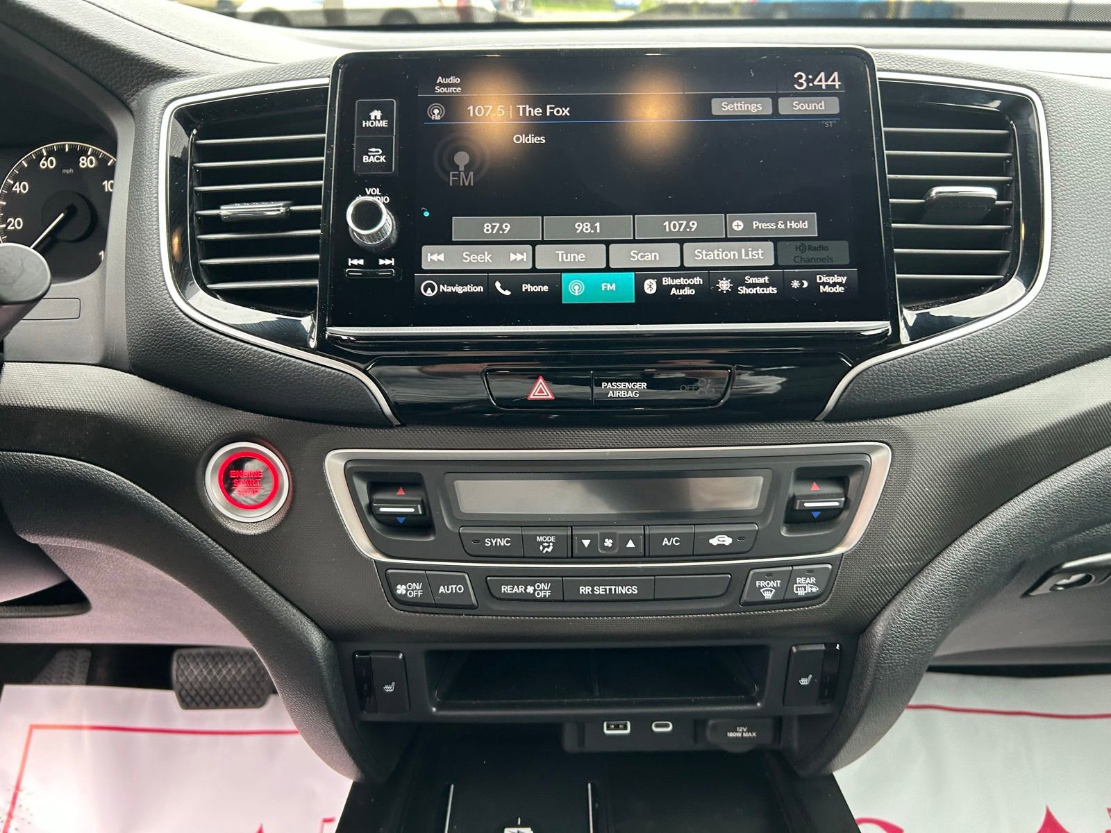 Used 2025 Honda Ridgeline TrailSport image 18
