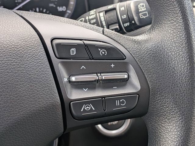 Used 2022 Hyundai Kona SEL AWD/4WD image 24