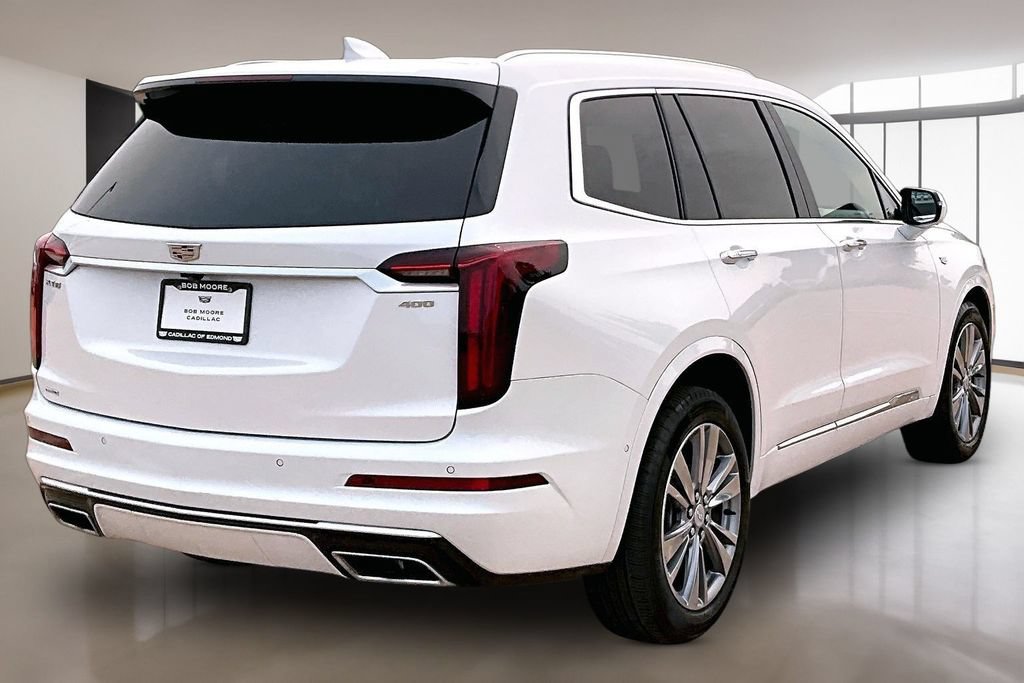 Used 2025 Cadillac XT6 Premium Luxury w/ Platinum Package AWD/4WD image 2