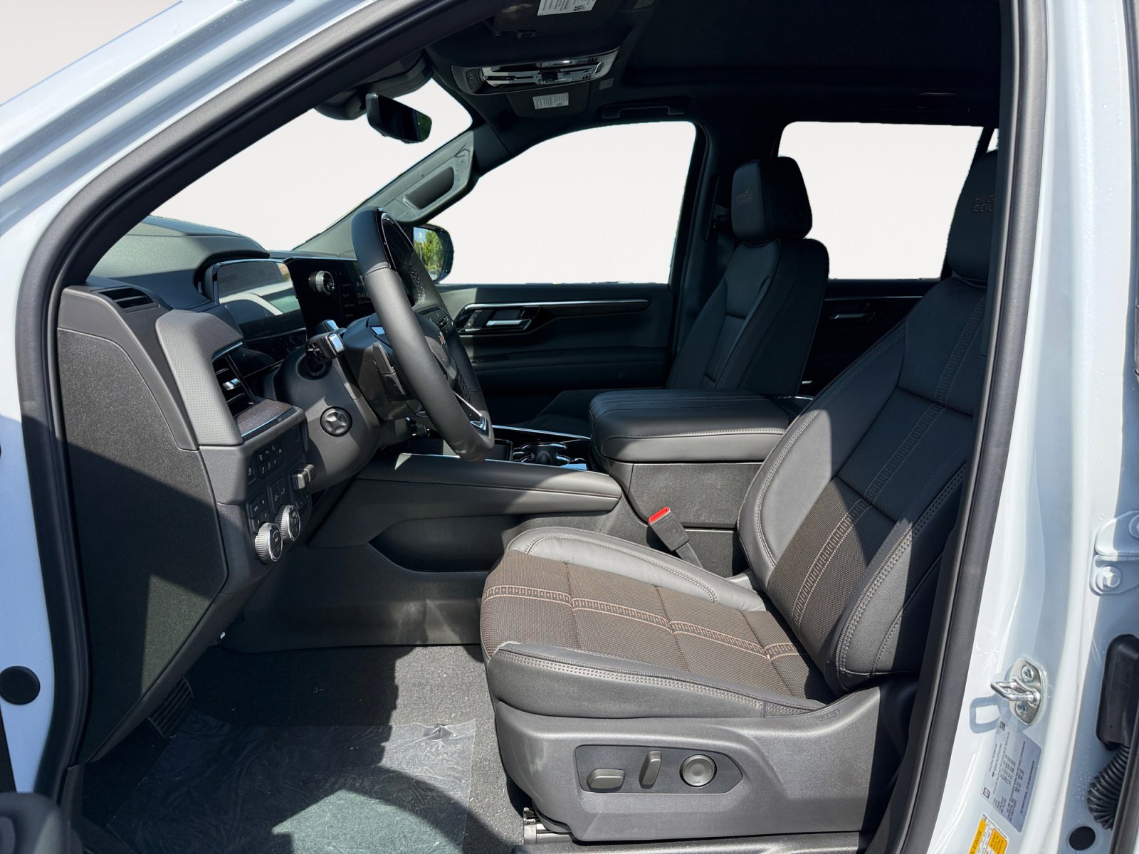 New 2026 Chevrolet Tahoe High Country AWD/4WD image 10