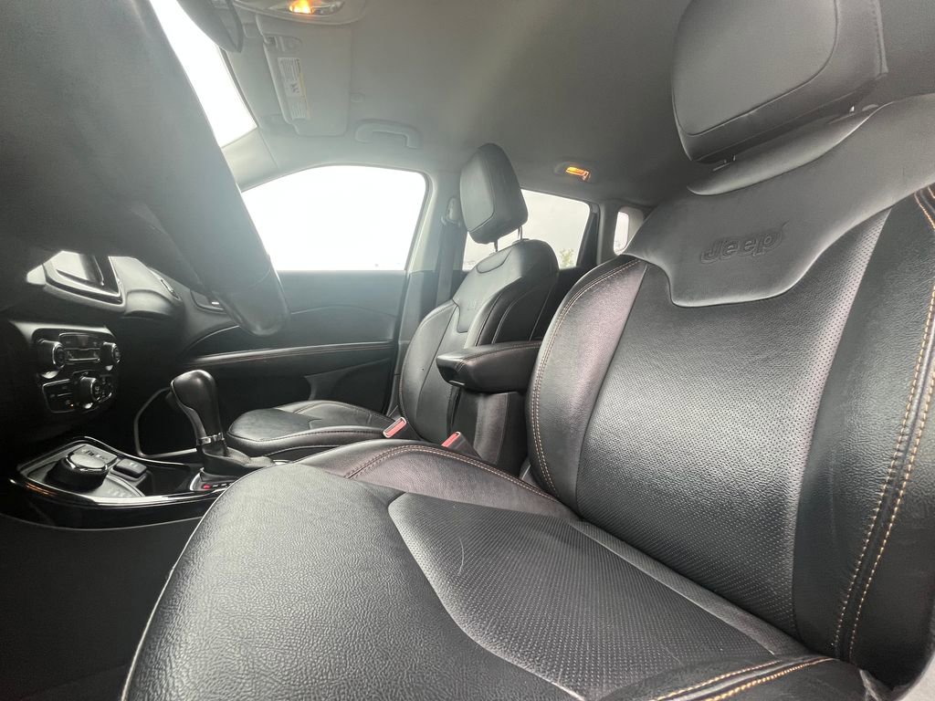 Used 2021 Jeep Compass Limited AWD/4WD image 25