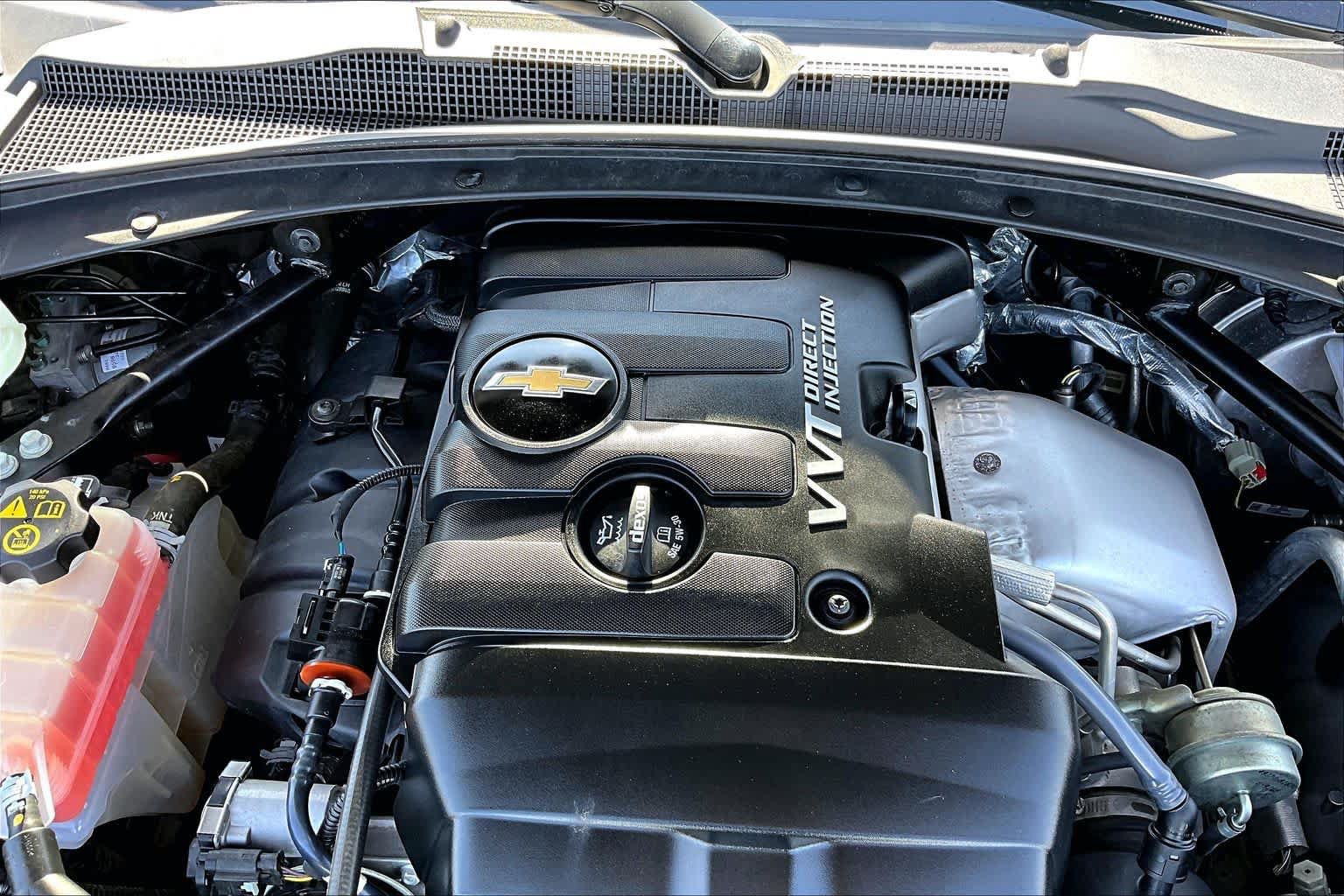 Used 2023 Chevrolet Camaro LT w/ Technology Package RWD image 33