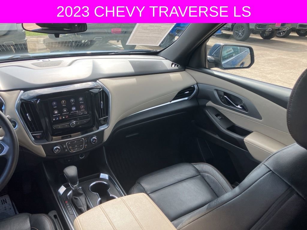 Used 2023 Chevrolet Traverse LS w/ Safety Package image 21