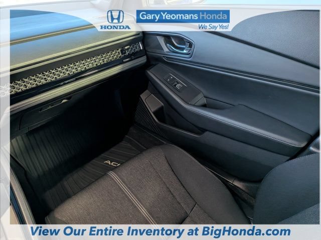 Used 2023 Honda Accord Sport image 18