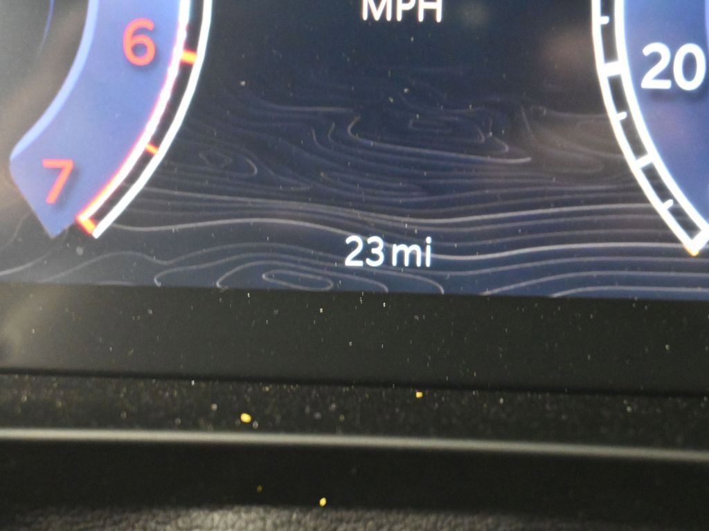 Used 2024 Jeep Grand Cherokee L Overland w/ Luxury Tech Group IV image 34