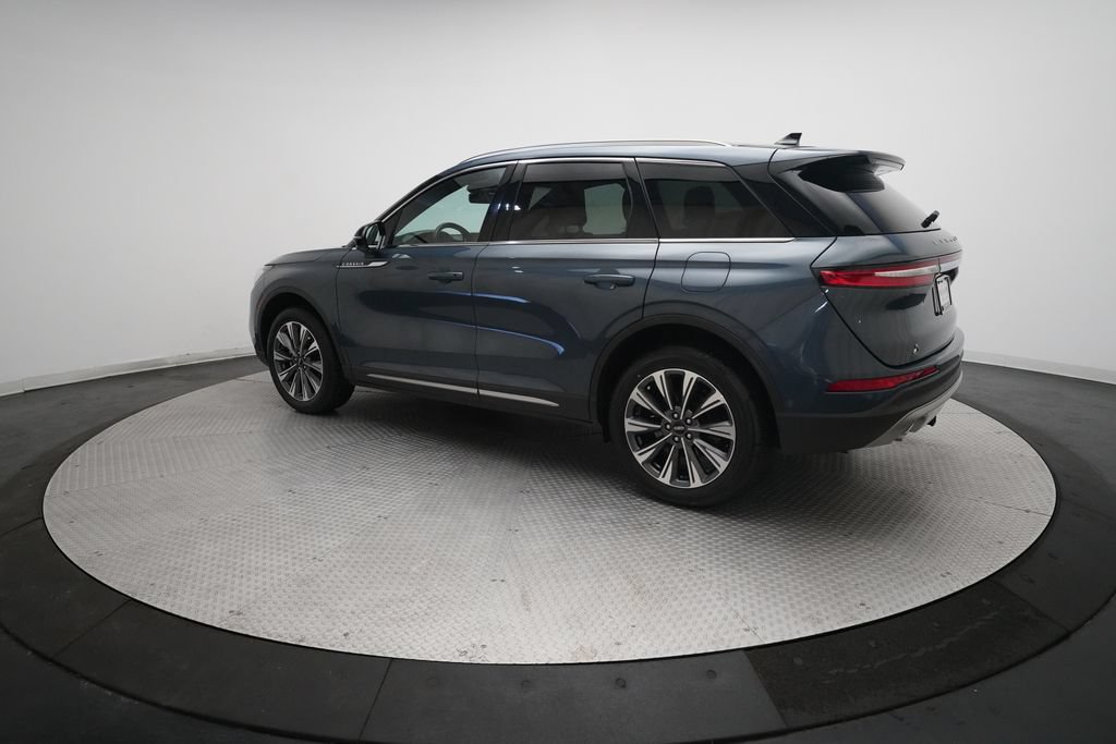 Used 2022 Lincoln Corsair Reserve w/ Equipment Group 201A AWD/4WD image 34