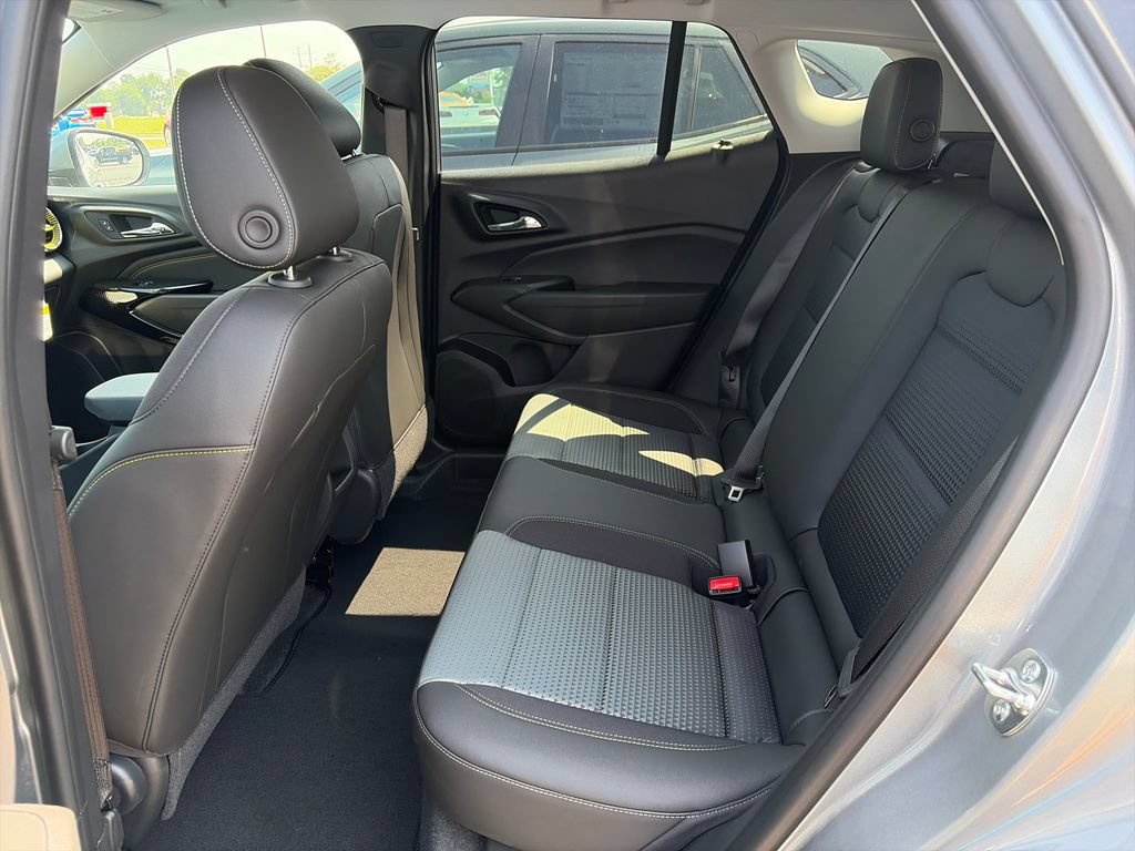 New 2026 Chevrolet Trax LT FWD image 22