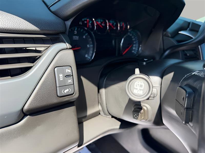 Used 2018 Chevrolet Tahoe Premier RWD image 27
