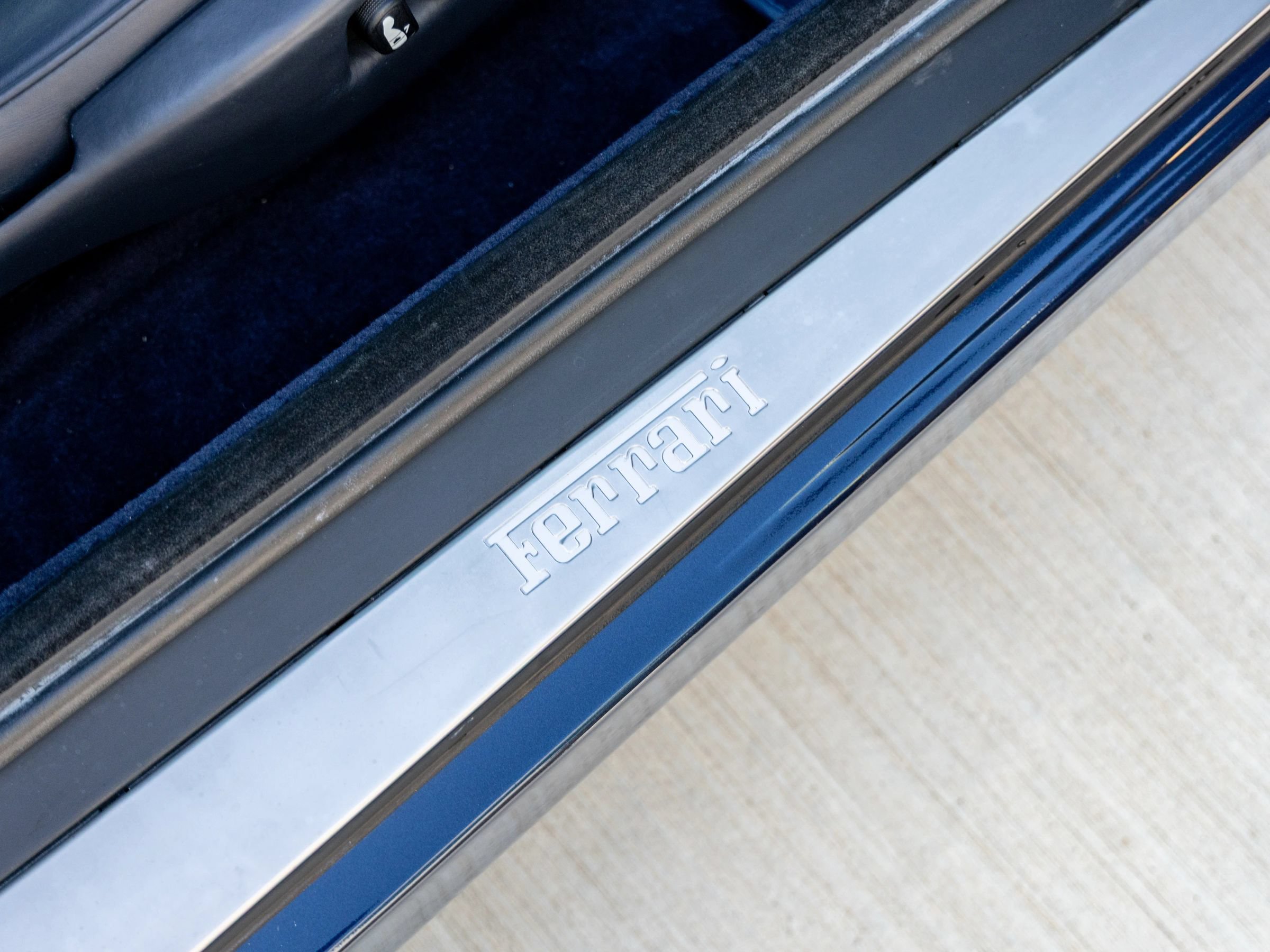 Used 1997 Ferrari 550 Maranello Coupe RWD image 17