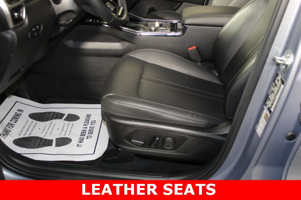 Used 2023 Kia Sorento SX image 10