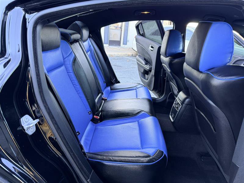 Used 2017 Dodge Charger R/T Scat Pack RWD image 15