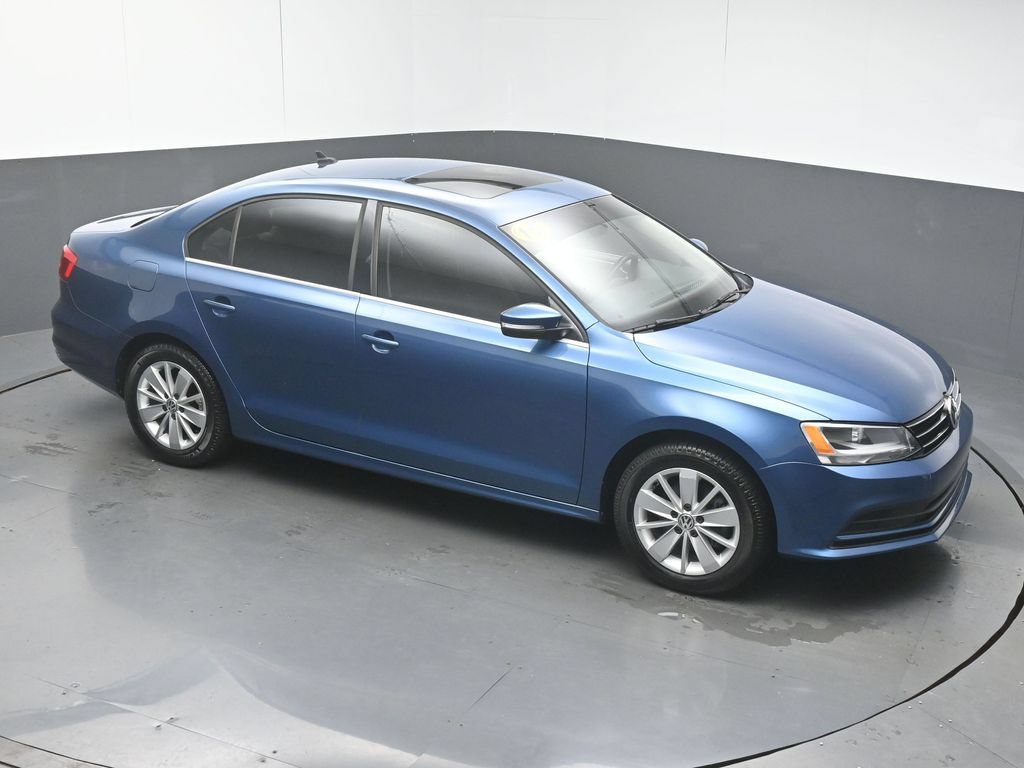 Used 2015 Volkswagen Jetta SE FWD image 40