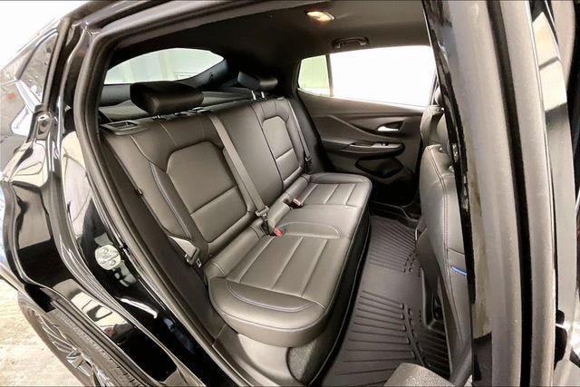 Certified 2024 Buick Envista Sport Touring w/ Convenience I Package FWD image 18