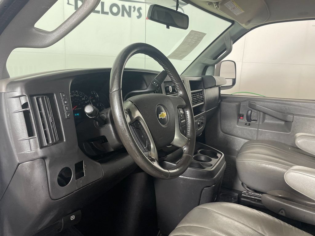 Used 2016 Chevrolet Express 2500 LS RWD image 15