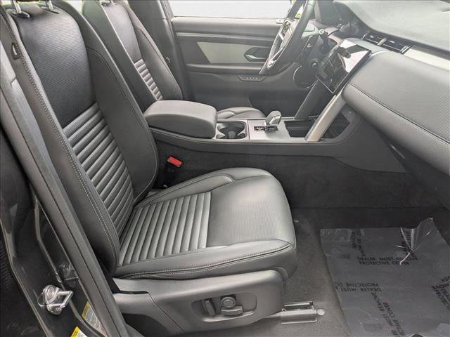 Used 2024 Land Rover Discovery Sport Dynamic SE image 23
