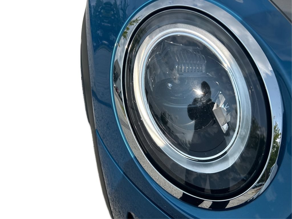 Used 2023 MINI Cooper S w/ Signature Upholstery Package FWD image 31