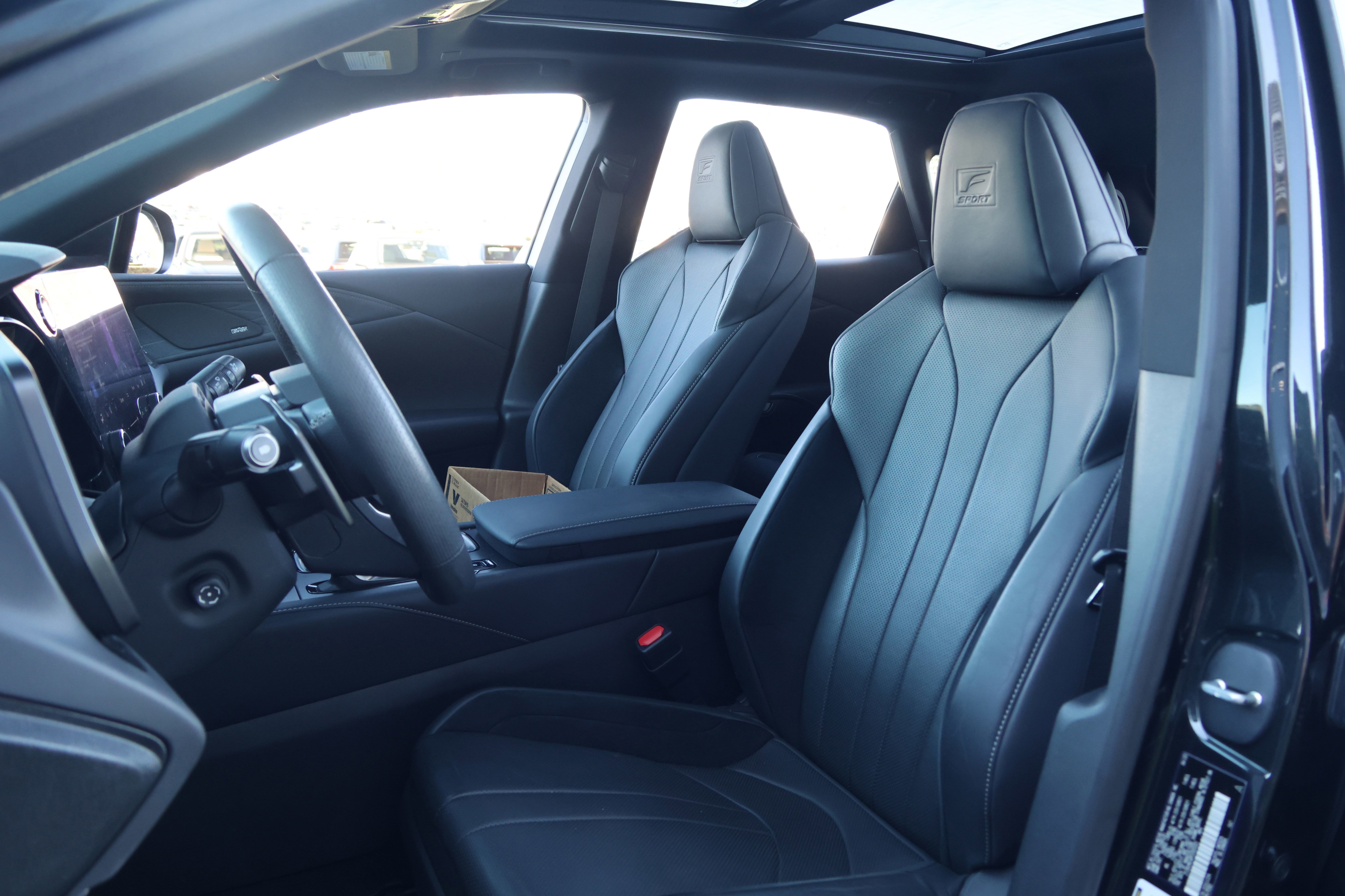 Used 2023 Lexus RX 500h F Sport w/ Cold Area Package image 35