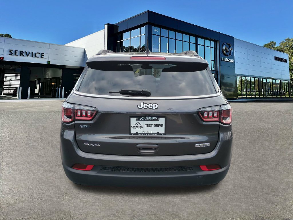 Used 2023 Jeep Compass Latitude w/ Convenience Group AWD/4WD image 5