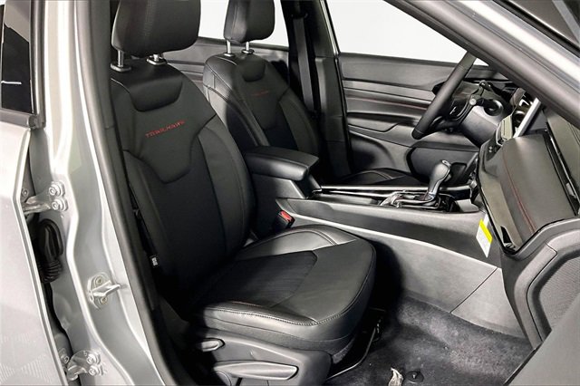 New 2026 Jeep Compass Trailhawk image 12