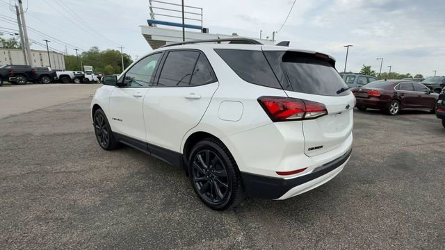Used 2022 Chevrolet Equinox RS w/ RS Leather Package FWD image 6
