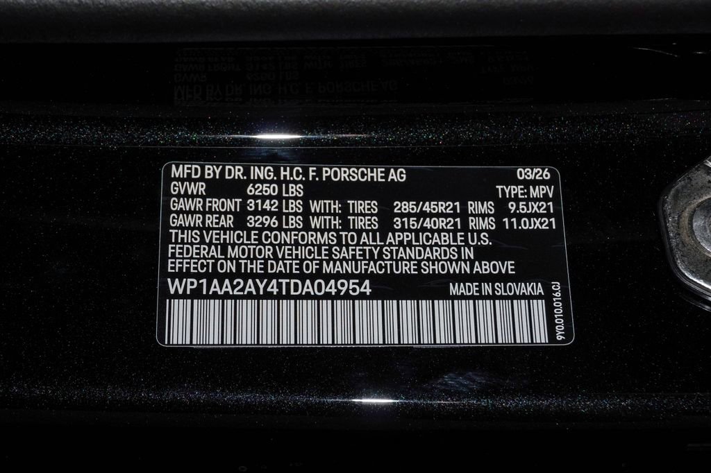 New 2026 Porsche Cayenne AWD/4WD image 30