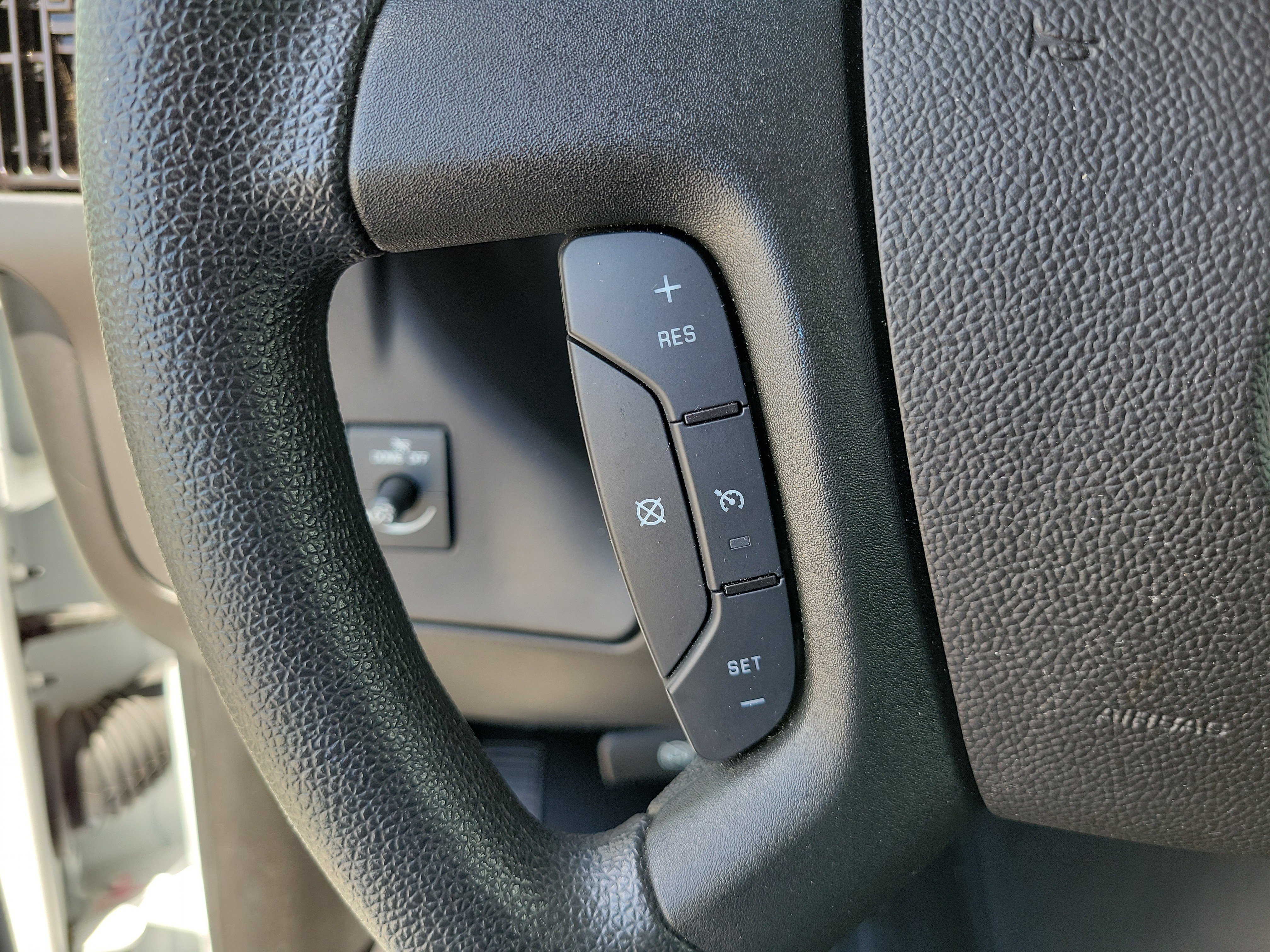 Used 2024 GMC Savana 2500 w/ Driver Convenience Package RWD image 19