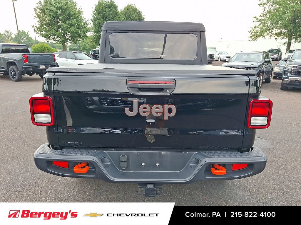 Used 2023 Jeep Gladiator Mojave w/ Cold Weather Group AWD/4WD image 3