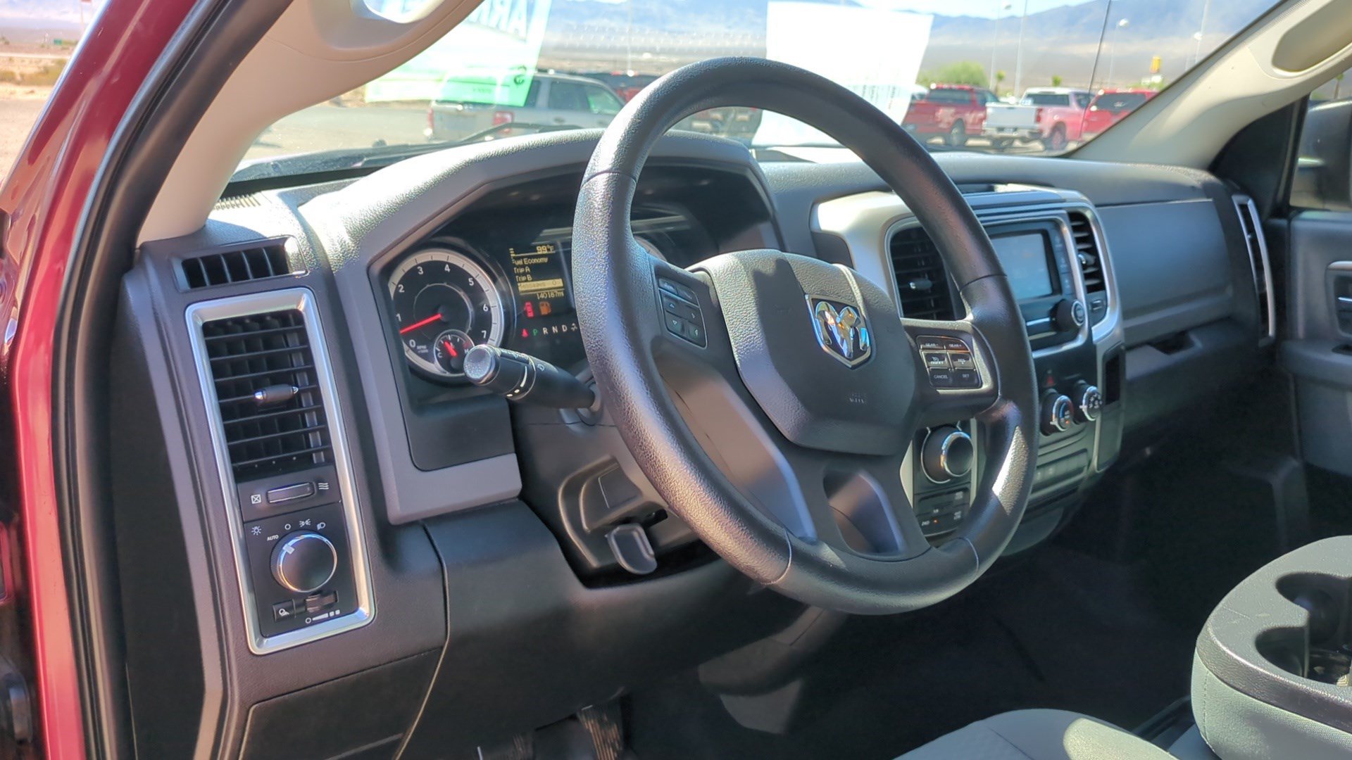 Used 2019 RAM 1500 Classic SLT AWD/4WD image 14