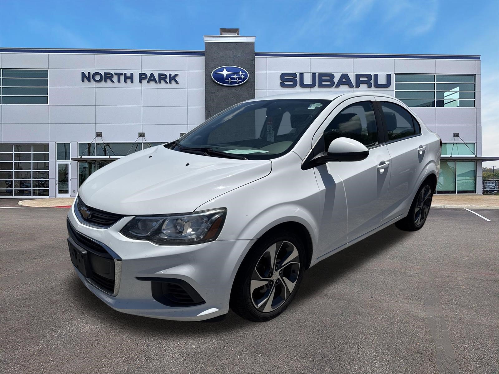 Used 2019 Chevrolet Sonic Premier FWD image 1