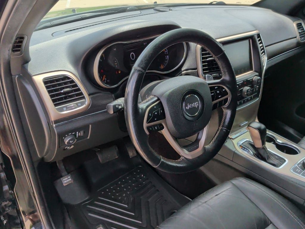 Used 2017 Jeep Grand Cherokee Limited AWD/4WD image 14
